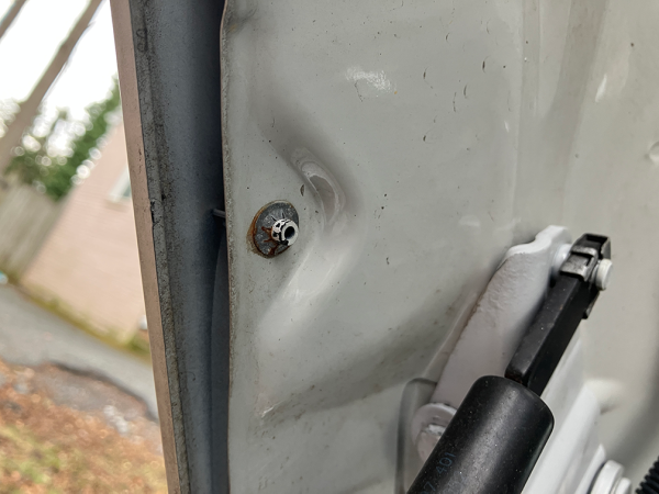 Aero Side vent clip 1 SM.png